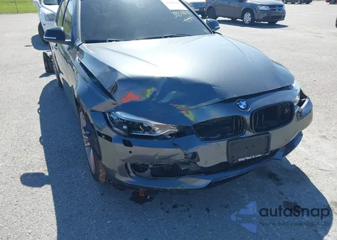 2015 BMW 328I xDrive z USA, uszkodzony, nr VIN WBA3B3G5XFNR88682